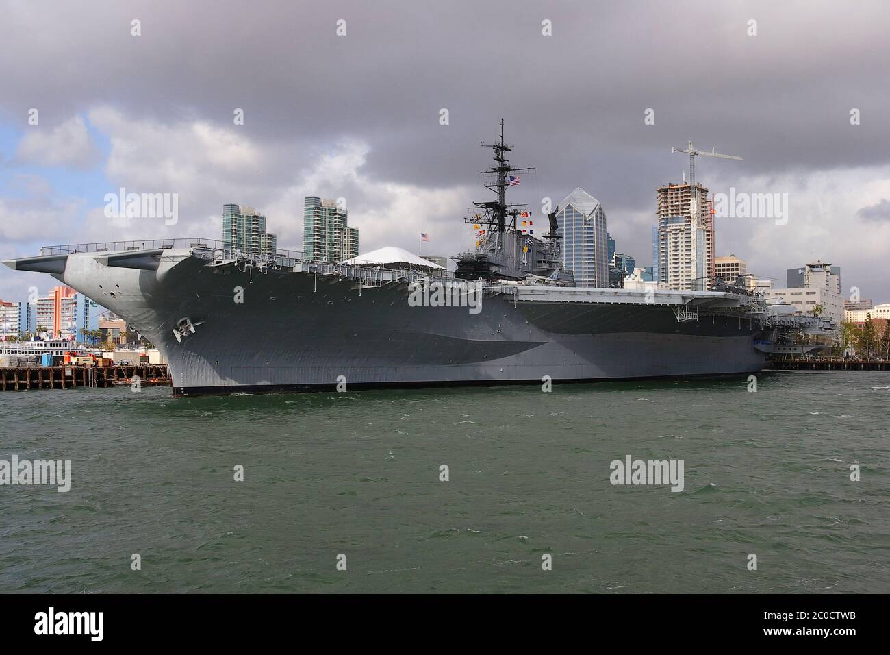 Porte-avions navire de marine à sable Diego, États-Unis Banque D'Images