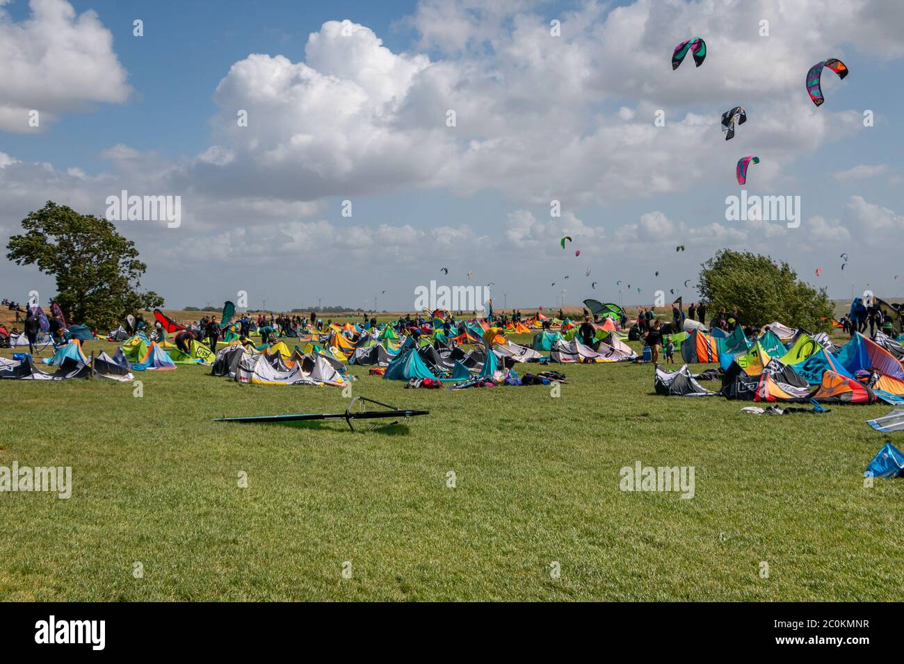 Mirns, province Frise pays-Bas 05-23-2020. Kite surf un sport populaire aux pays-Bas, photo prise dans la province de Friesland à la Banque D'Images