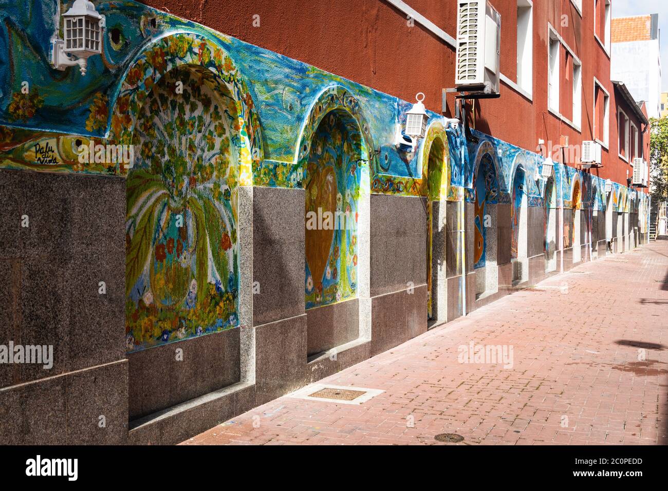 Art de rue et graffiti exposés sur les bâtiments de Willemstad, Curaçao Banque D'Images