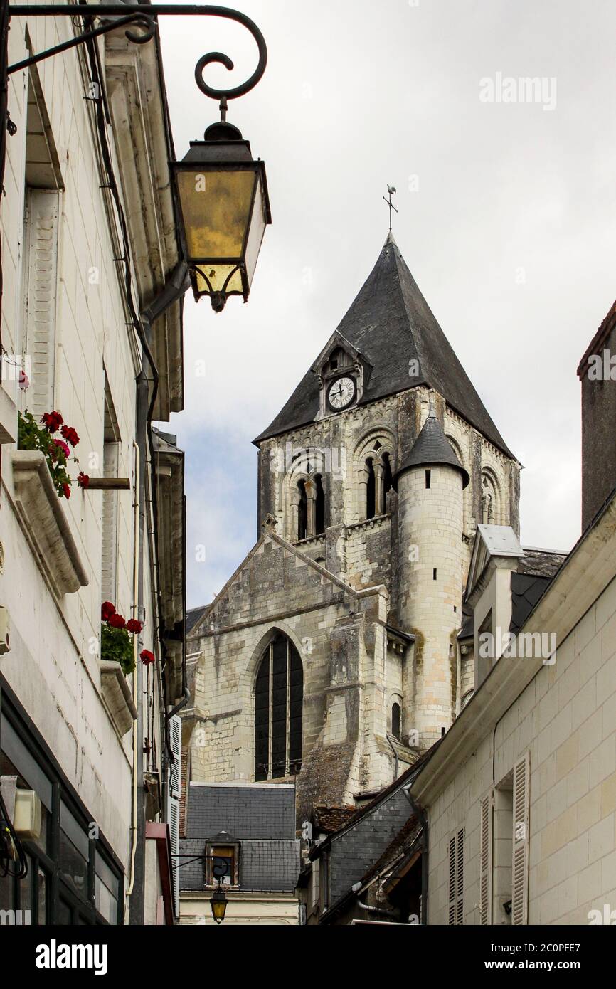 L'église de Saint Aignan une ville de marché classique dans la Loire en France Banque D'Images