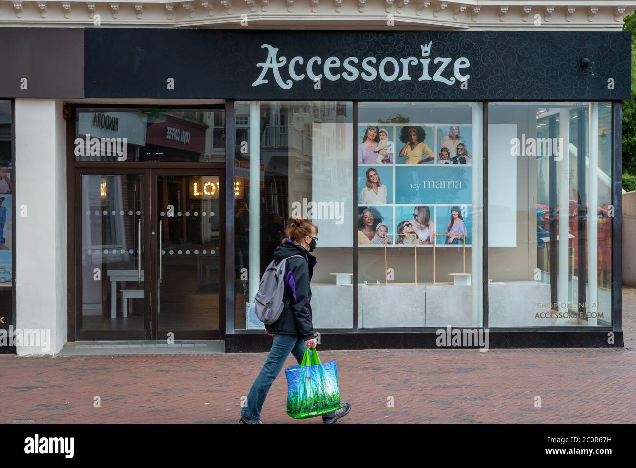 Monsoon Accessorize magasin à Worthing, West Sussex, Royaume-Uni Photo  Stock - Alamy