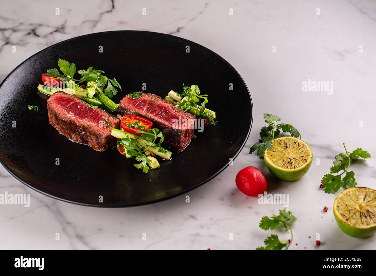 Cuisine fine viande de gibier avec légumes Banque D'Images