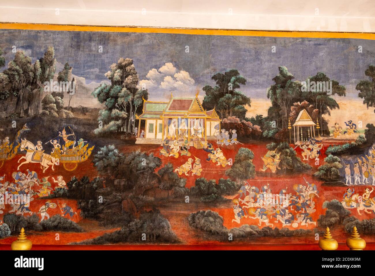 Peinture murale à l'intérieur du Palais Royal, Phnom Penh, Cambodge Banque D'Images