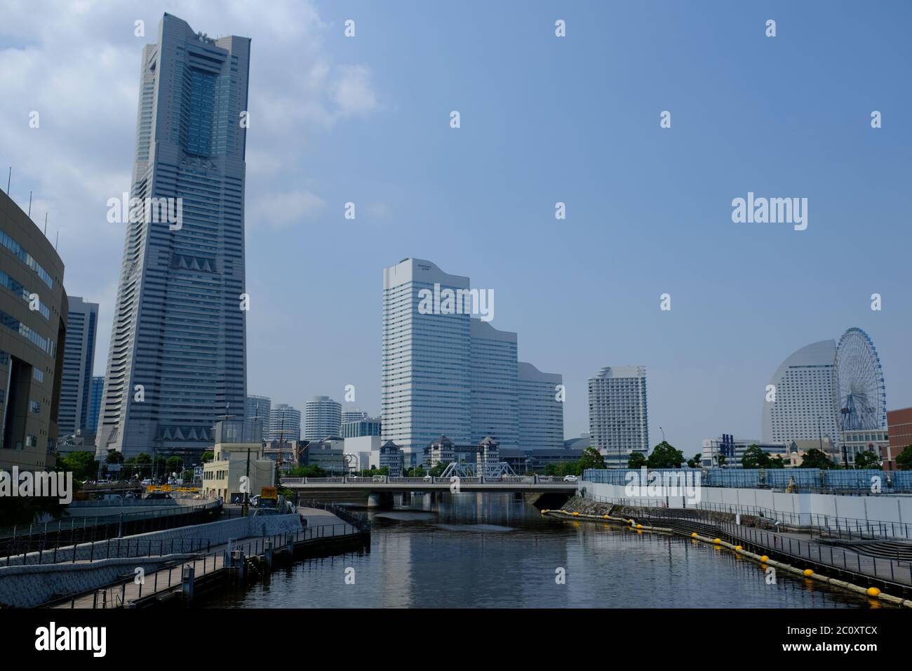 Yokohama Japon - Tour de site de Yokohama et rivière Ooka Banque D'Images
