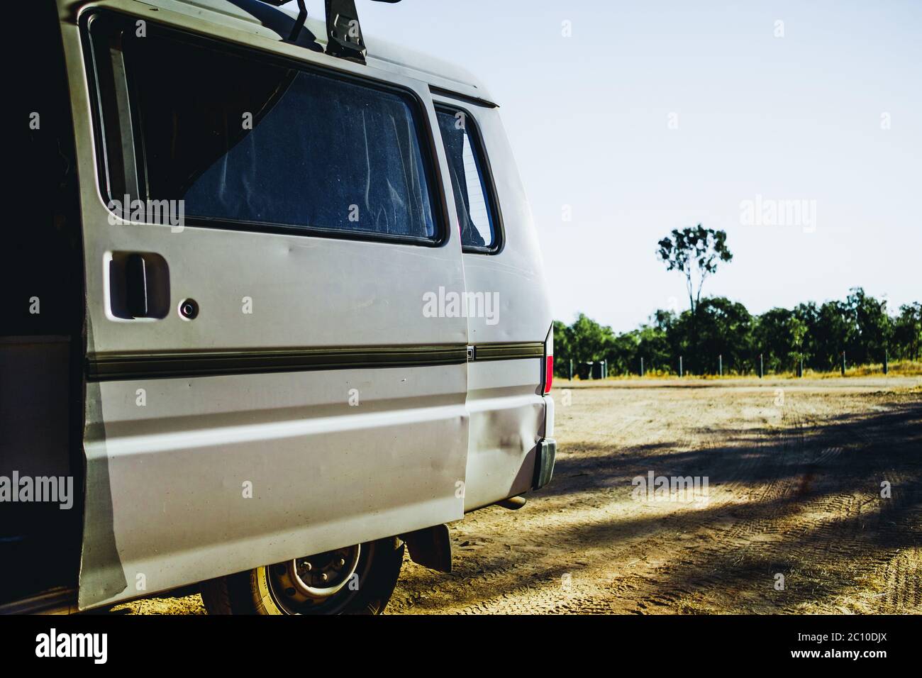 Arrière du Campervan dans l'Outback australien Banque D'Images