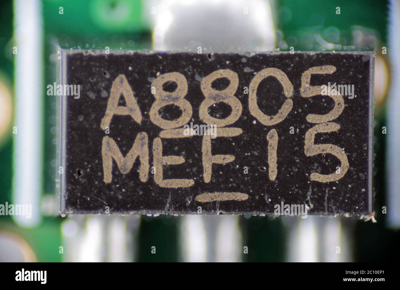 photo macro d'un composant électronique sur la carte de circuit imprimé Banque D'Images