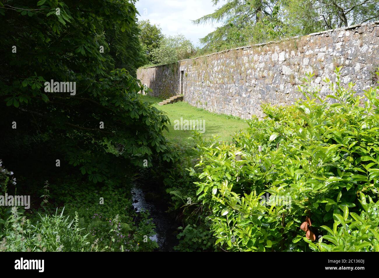 Un jardin clos se trouve à l'intérieur, Blebo House, Fife Banque D'Images