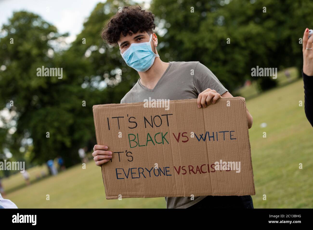 NORTHAMPTON, Royaume-Uni - LE 13 JUIN des manifestants pacifiques se réunissent dans le centre-ville de Northampton pour démontrer l'importance de la vie noire le samedi 13 juin 2020. (Crédit : MI News & Sport/Alay Live News Banque D'Images