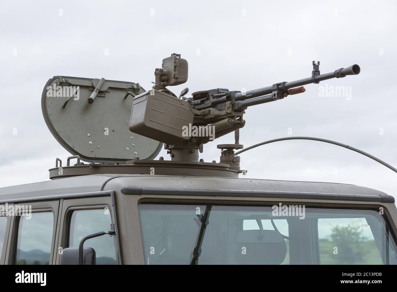 Véhicule militaire avec canon lourd Banque D'Images