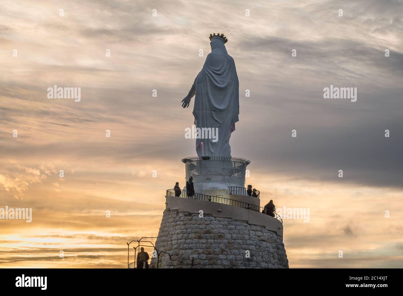 Statue dans notre Dame du Liban le sanctuaire Marial et un lieu de pèlerinage dans la ville de Harissa au Liban Banque D'Images