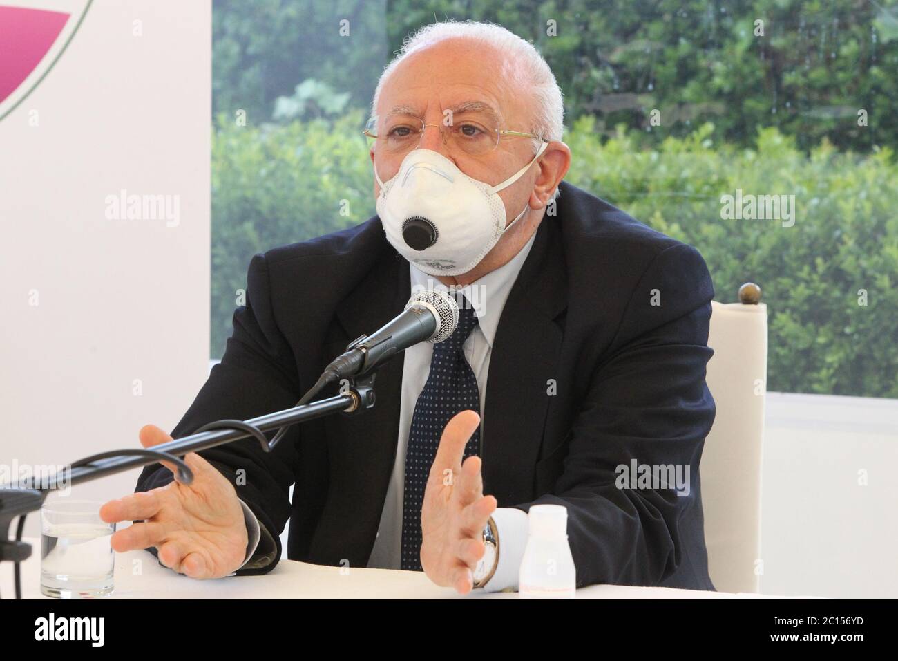 Naples, Italie. 13 juin 2020. Le vice-président de la Chambre (VicePresidente della Camera dei deputati) et coordinateur national d'ITALIA Viva, Ettore Rosato à Naples, Italie, le 13 juin 2020 pour une initiative politique. En photo Vincenzo de Luca, gouverneur de Regione Campania (photo de Salvatore Esposito/Pacific Press/Sipa USA) crédit: SIPA USA/Alay Live News Banque D'Images