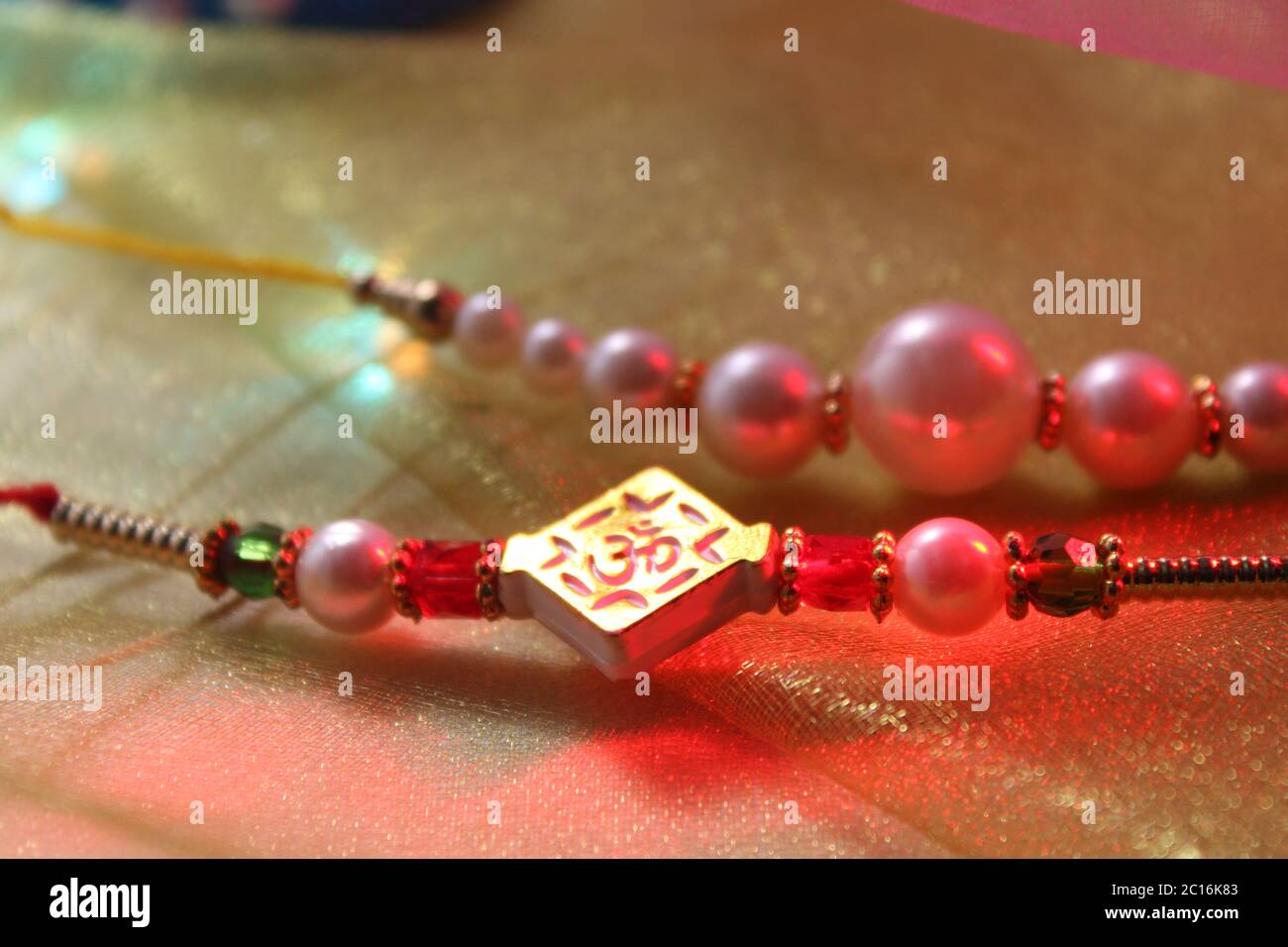 Raksha Bandhan festival, concept montrant le designer Rakhi Banque D'Images Raksha Bandhan festival, concept montrant le designer Rakhi Banque D'Images