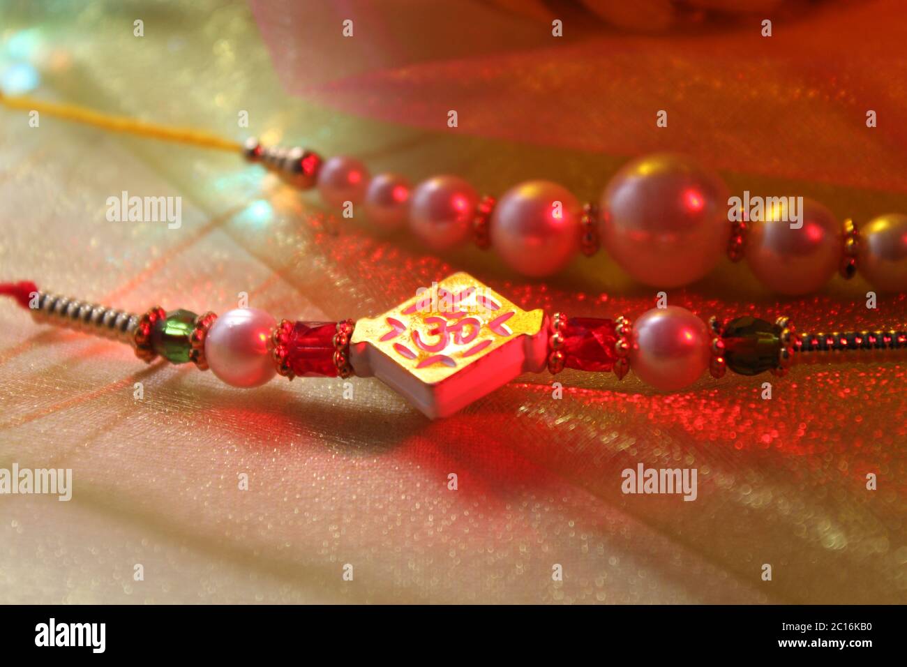 Raksha Bandhan festival, concept montrant le designer Rakhi Banque D'Images Raksha Bandhan festival, concept montrant le designer Rakhi Banque D'Images