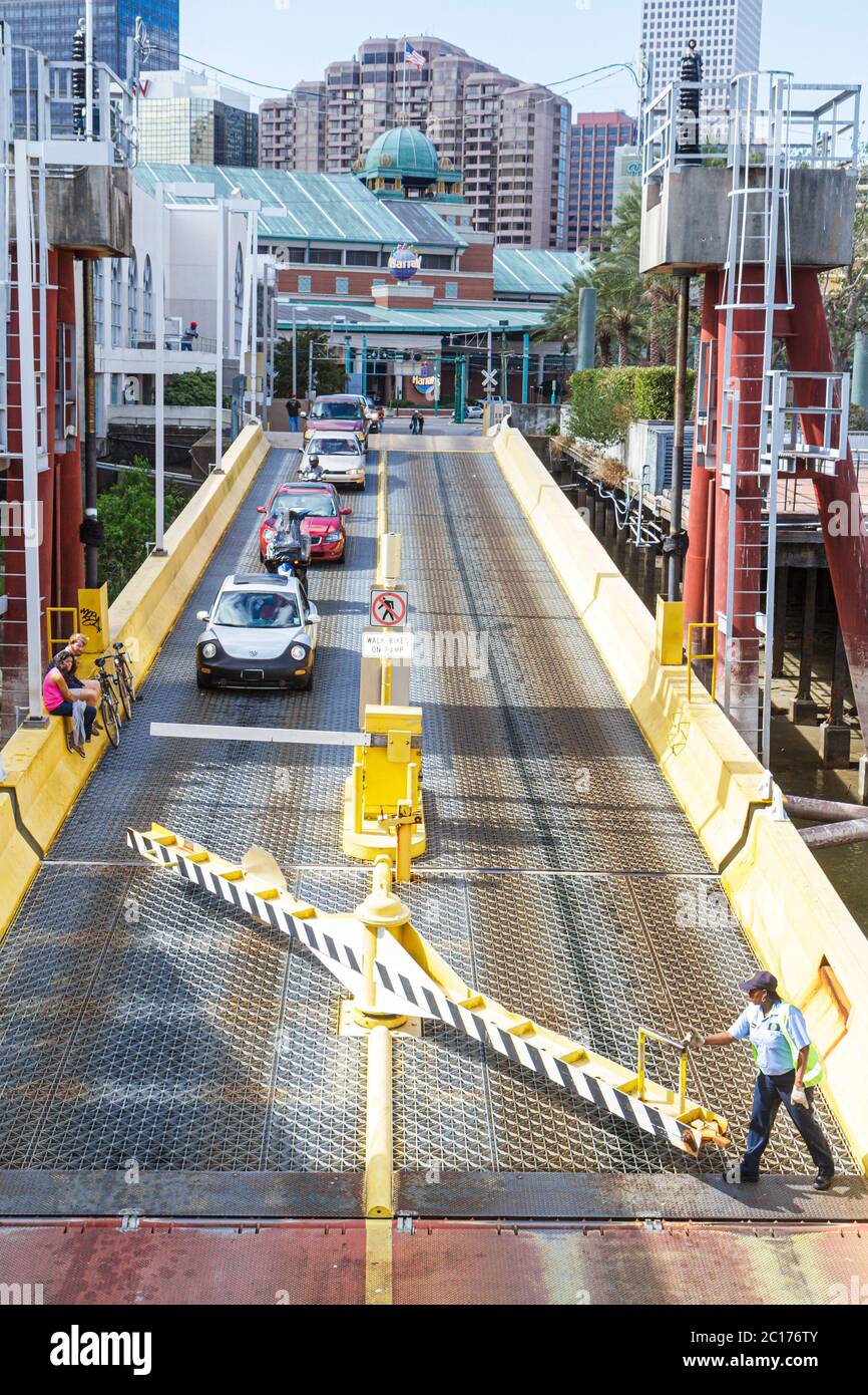 New Orleans Louisiana, Mississippi River, Canal Street Ferry, Alger, Crescent City Connection Division, CCCD, ferryboat, navigation, car ferry, rampe d'embarquement Banque D'Images