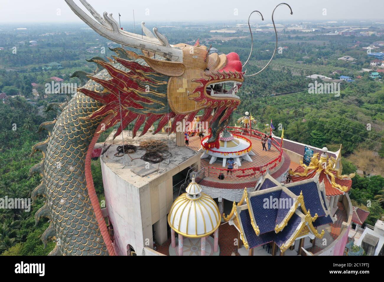Belle vue sur le temple de Wat Samphran à Nakhon Pathom en Thaïlande Banque D'Images