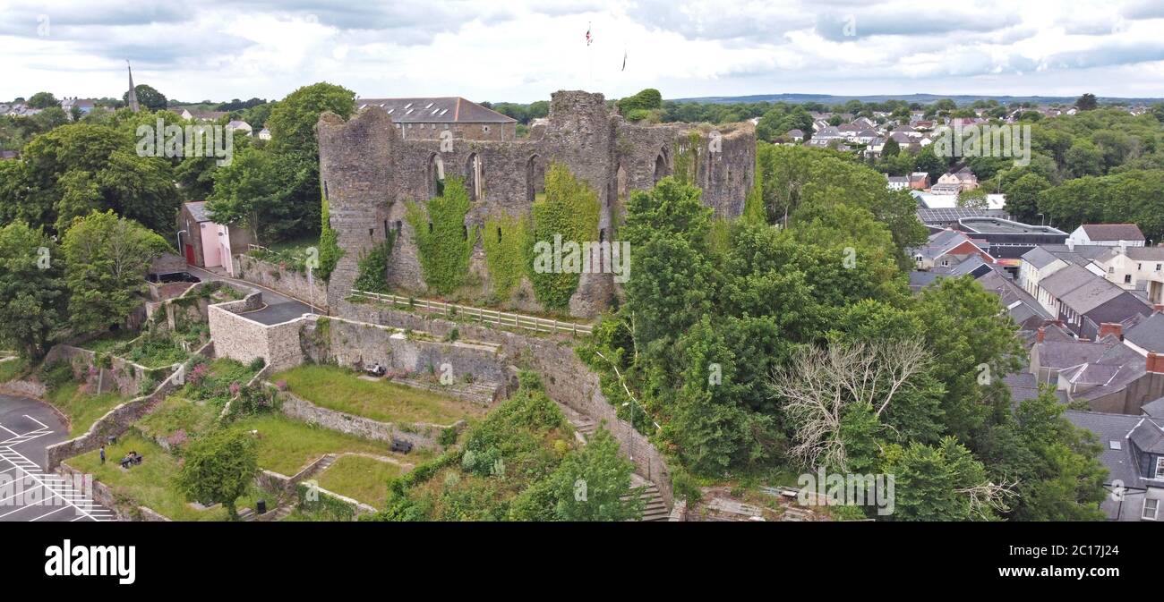 Vue aérienne du château de Haverfordwest, Haverfordwest, Pembrokeshire, pays de Galles, Royaume-Uni Banque D'Images