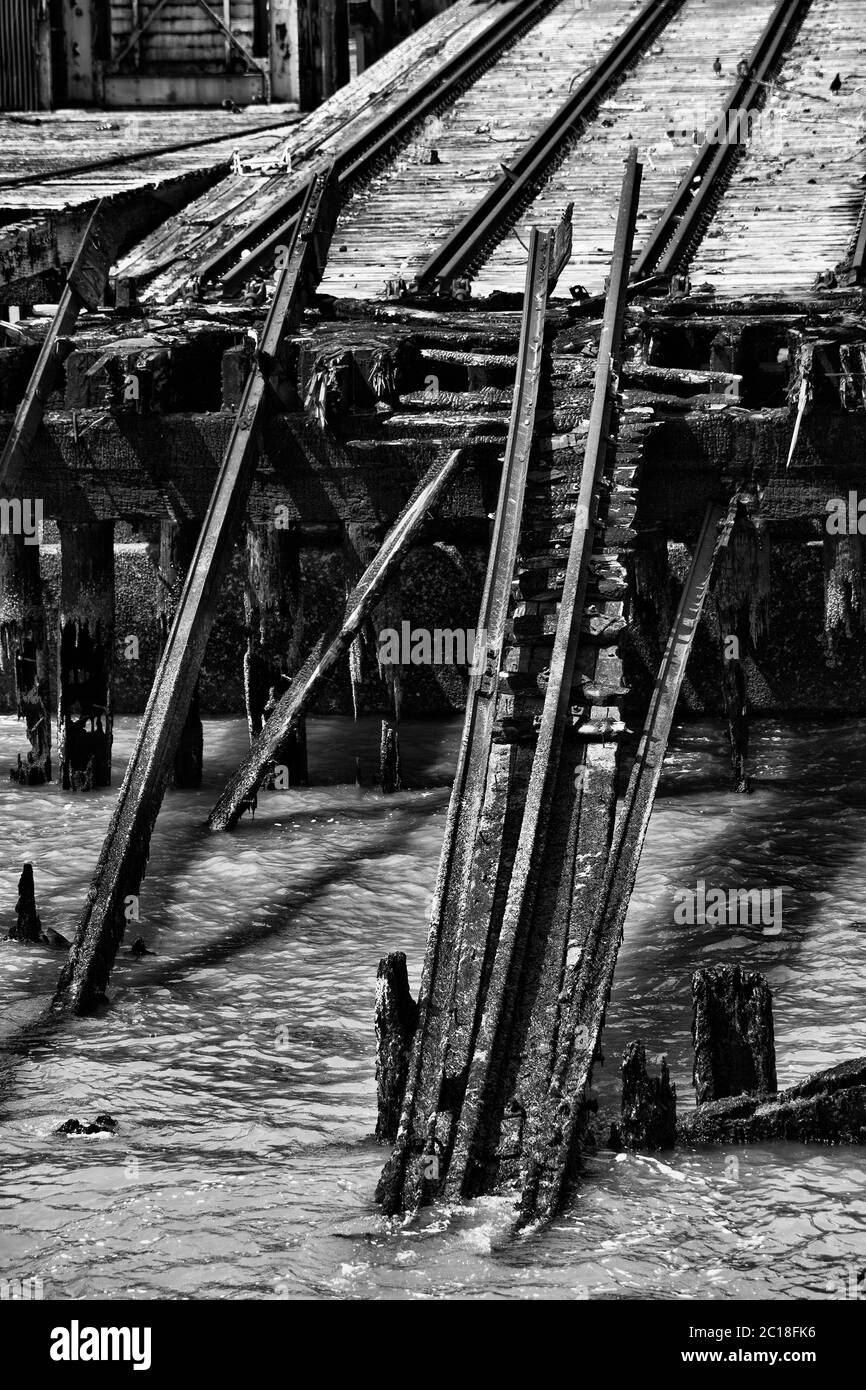 Rampes de chemin de fer à Port Richmond en Californie Banque D'Images