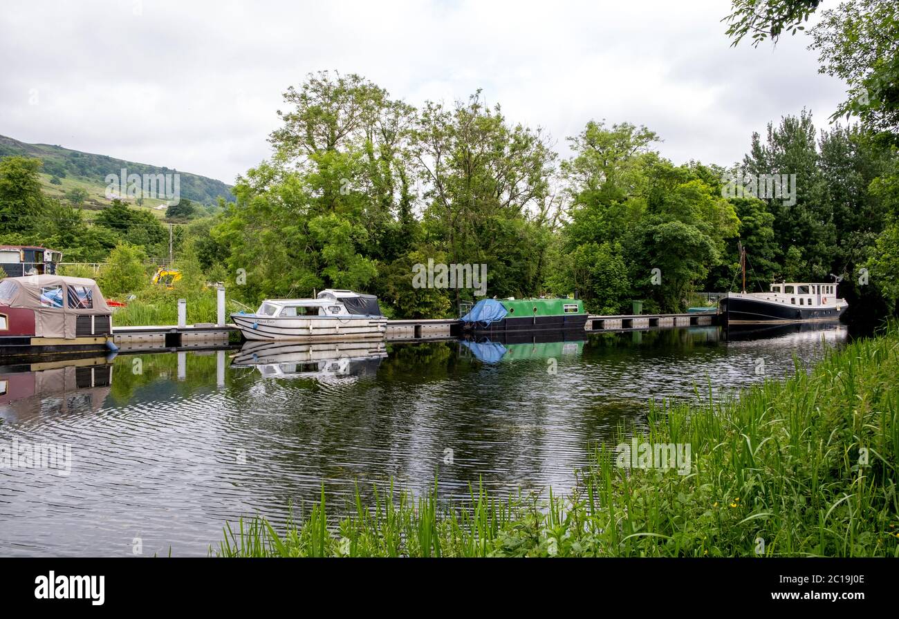 Bowling Basin Harbor, Forth & Clyde Canal, Bowling, West Dunbartonshire, Écosse, Royaume-Uni Banque D'Images