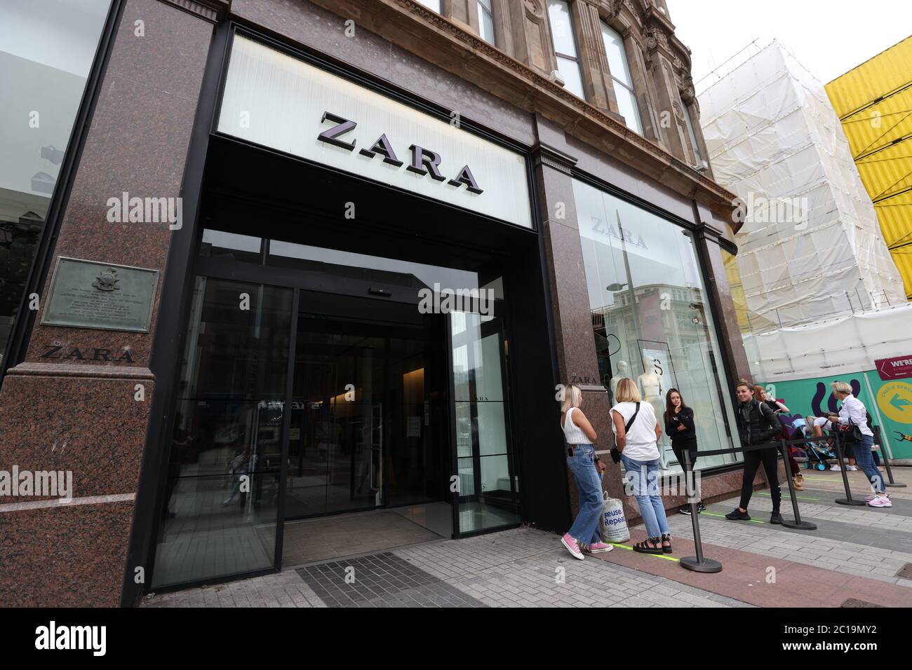 Zara in Banque de photographies et d'images à haute résolution - Alamy