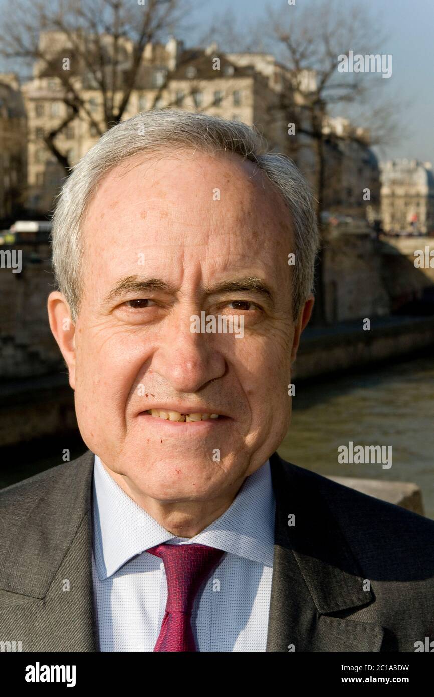 Jean Tiberi politicien français Photo Stock - Alamy
