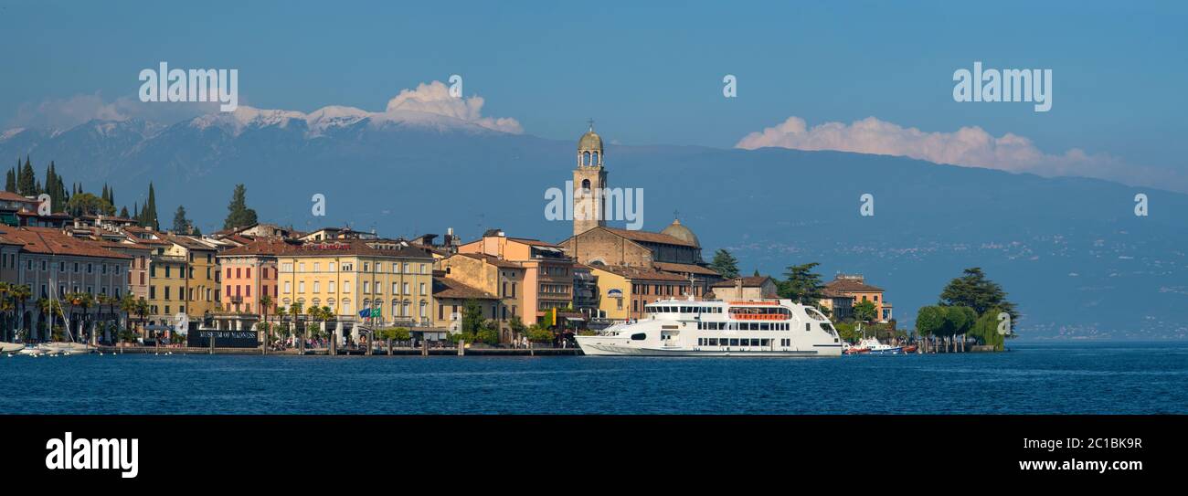 Europe, Italie, Lac de Garde, Salo Banque D'Images