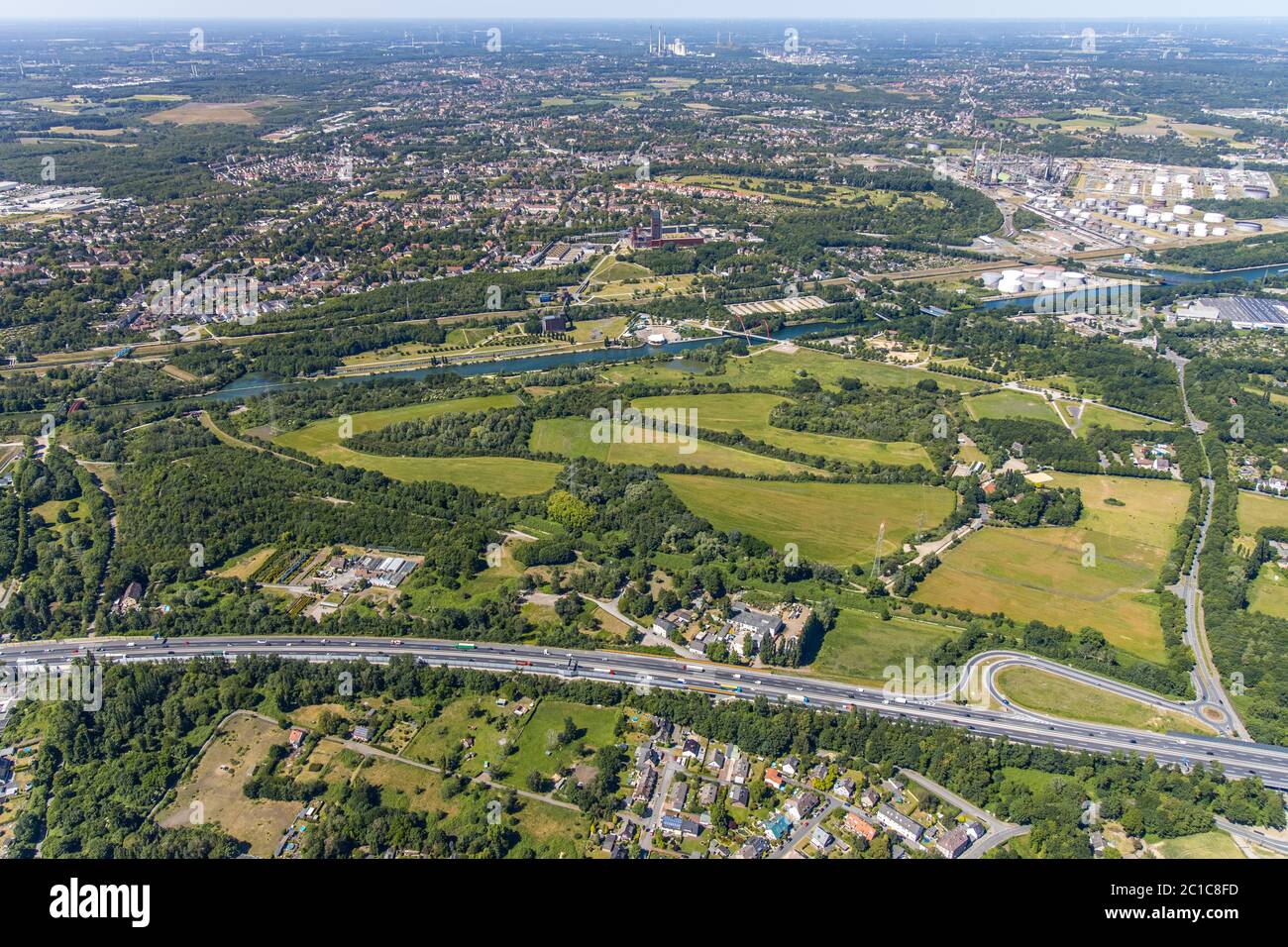 Photo aérienne, Nordsternpark, amphithéâtre, canal Rhin-Herne, Horst, Gelsenkirchen, région de la Ruhr, Rhénanie-du-Nord-Westphalie, Allemagne, DE, Europe, oiseaux-yeux Banque D'Images