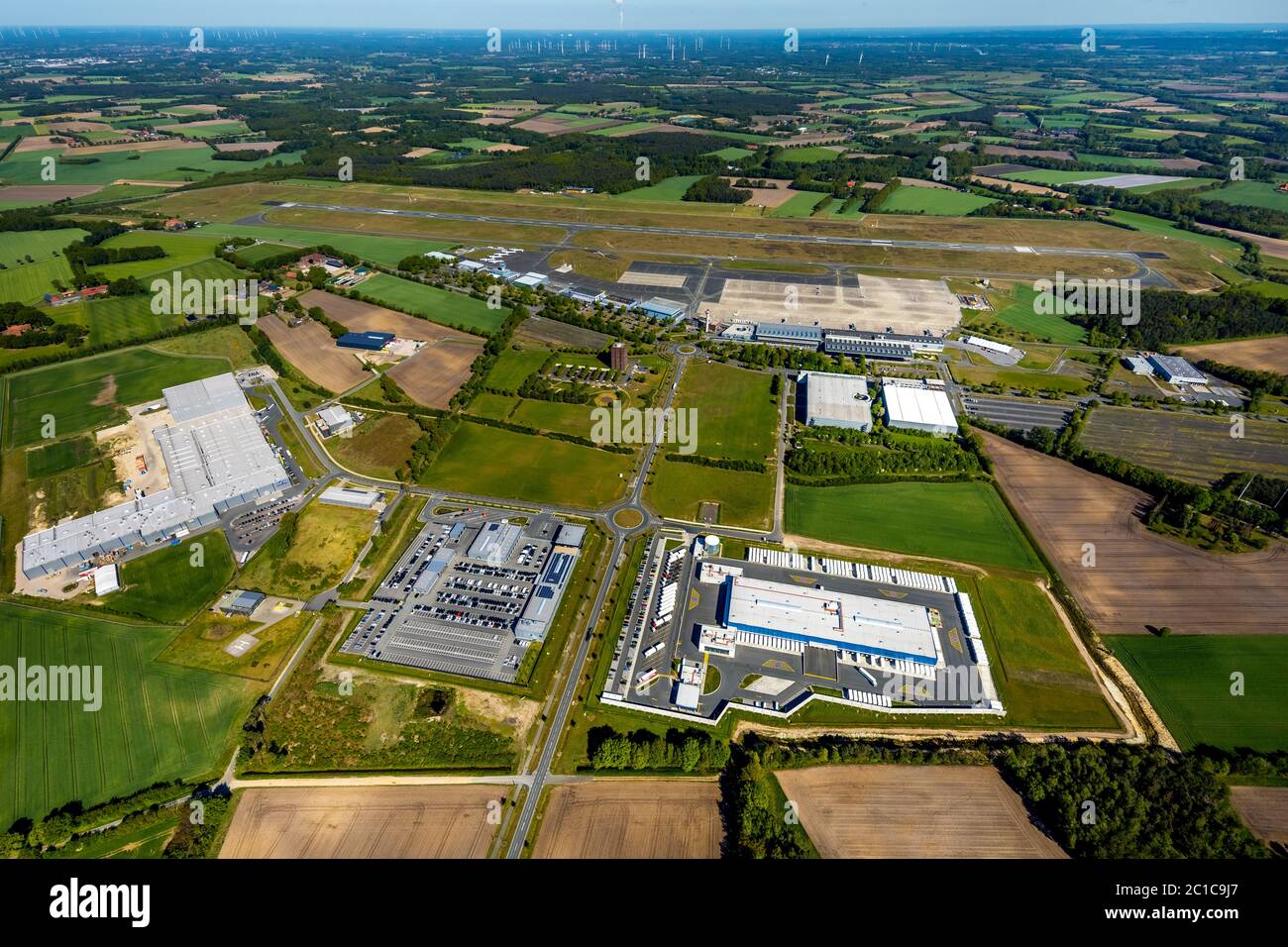 Photographie aérienne, aéroport Münster Osnabrück, Airportallee, Greven, quartier Steinfurt, Münsterland, Rhénanie-du-Nord-Westphalie, Allemagne, construction du terminal Banque D'Images