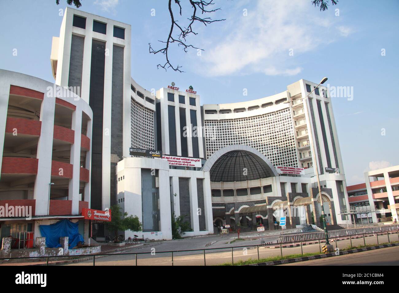 Terminal de bus et complexe commercial de KSRTC, Thambanoor, Trivandrum Banque D'Images