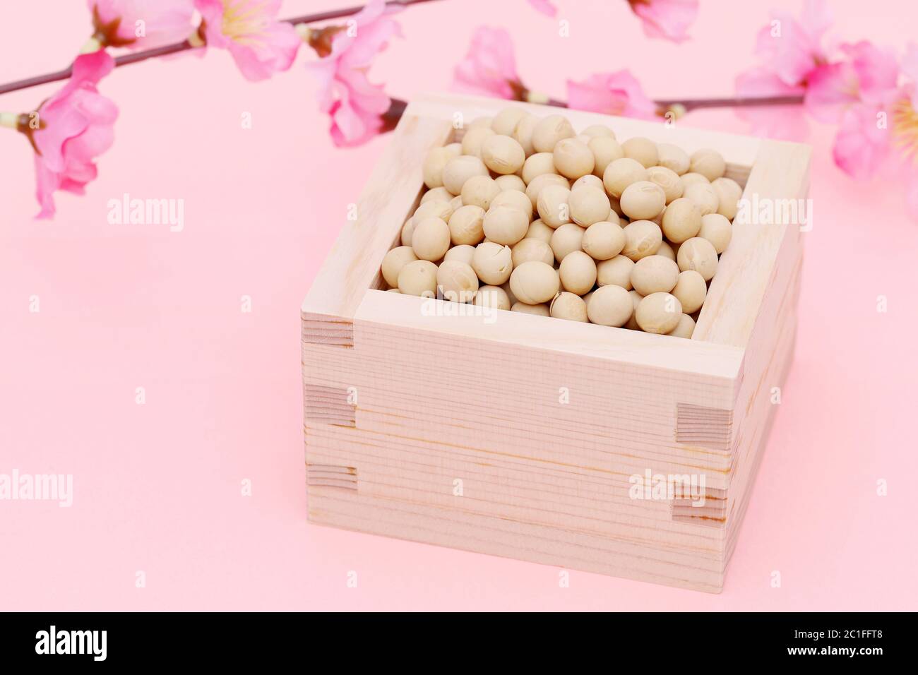 Événement traditionnel japonais, le soja sont utilisés lors d'un événement annuel /Setsubun. Banque D'Images