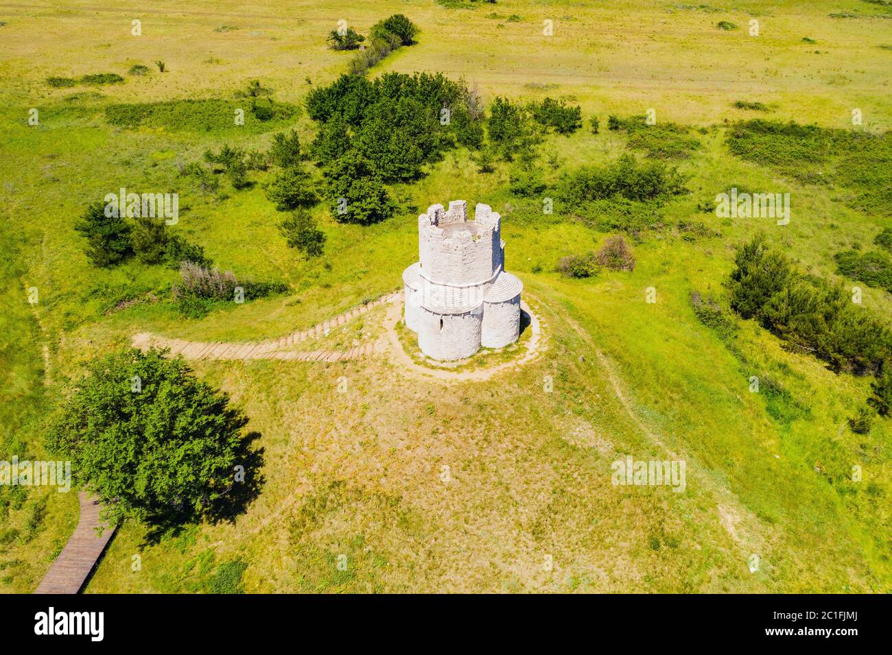 Croatie, église de la Sainte Croix et site archéologique dans la vieille ville de Nin en Dalmatie, destination touristique populaire Banque D'Images