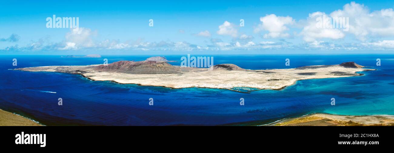 La Graciosa île volcanique de l'océan Atlantique - une vue de Lanzarote, îles Canaries, Espagne Banque D'Images