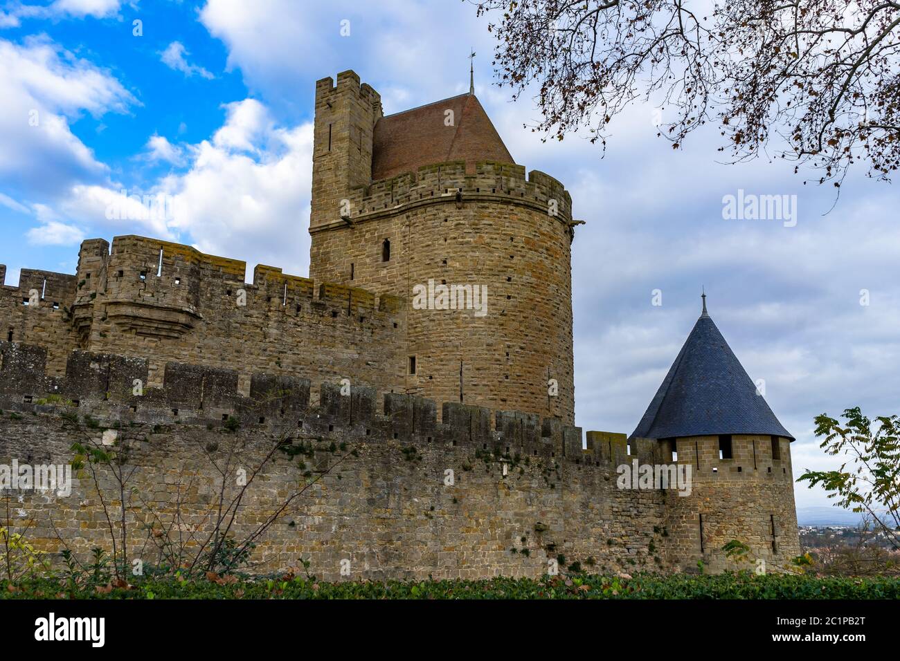 Cité médiévale fortifiée de Carcassonne en France. Banque D'Images