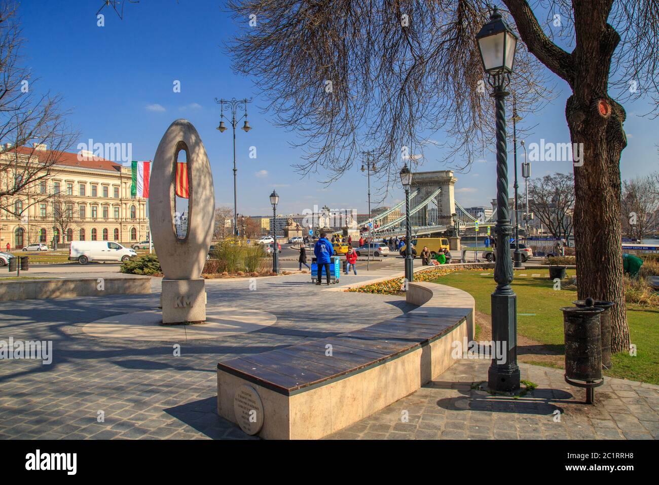 Budapest, Hongrie, mars 22 2018 : sculpture de km 0 réalisée par Miklos Borsos à Budapest, Hongrie Banque D'Images