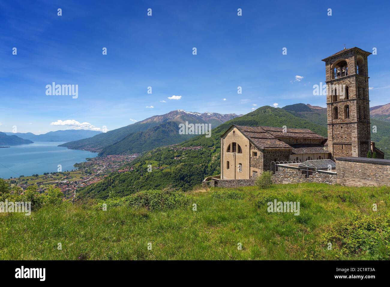 Vieille église près du lac de Côme en Italie Banque D'Images