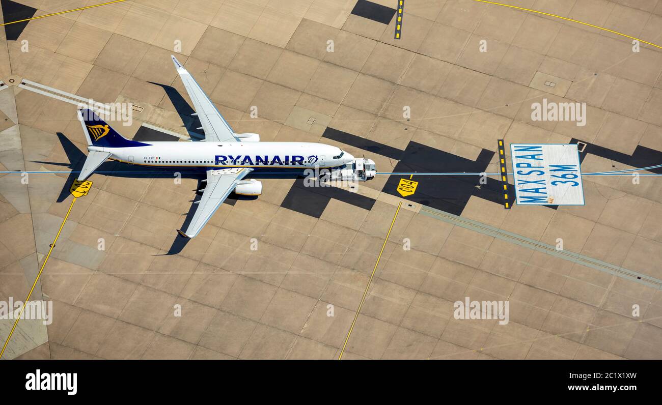 Avion Ryanair sur l'aéroport de Cologne Bonn, 05.06.2020, vue aérienne, Allemagne, Rhénanie-du-Nord-Westphalie, Basse-Rhin, Cologne Banque D'Images