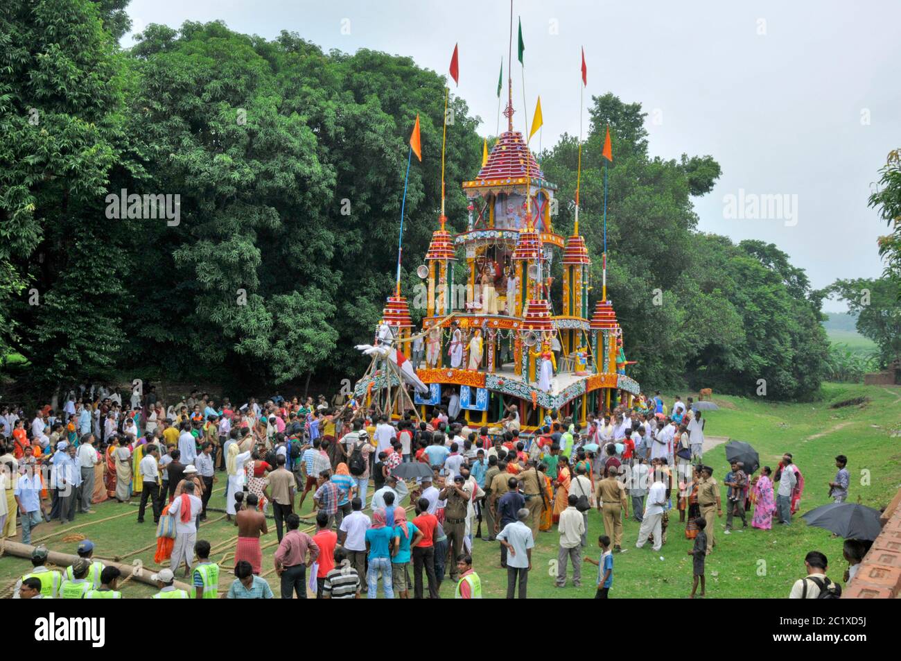 Les dévotés prêts à tirer le char du Seigneur Jagannath pendant 279 ans, Rath Yatra de Lord Jaganath, organisé par Shree Shree Vrindavan Chandra Jiu Ma Banque D'Images