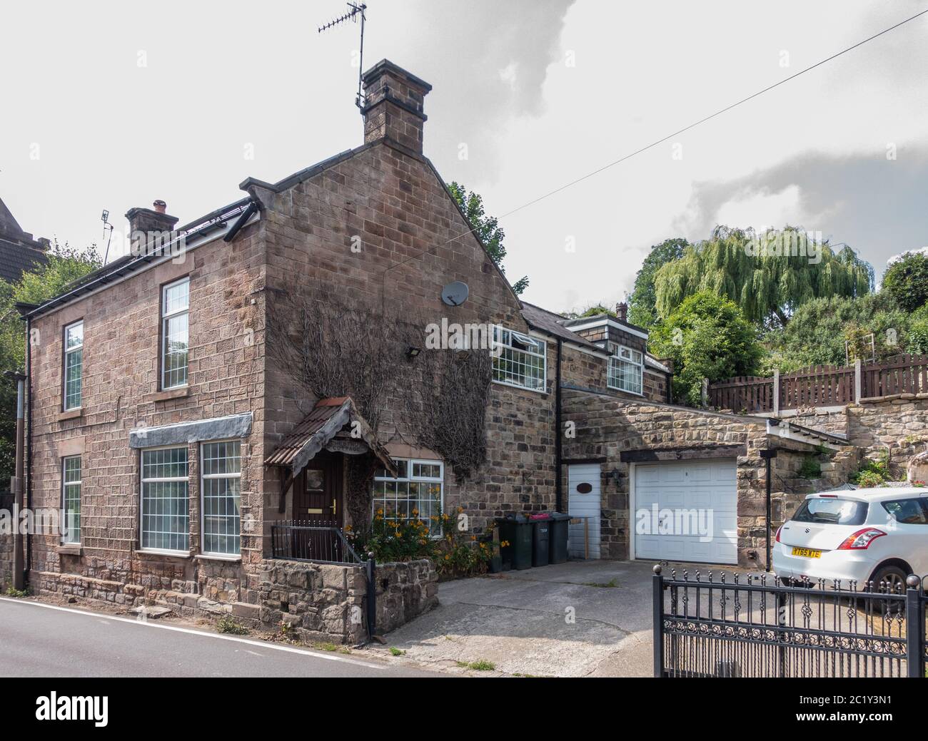 Joli cottage de village dans le South Yorkshire Banque D'Images