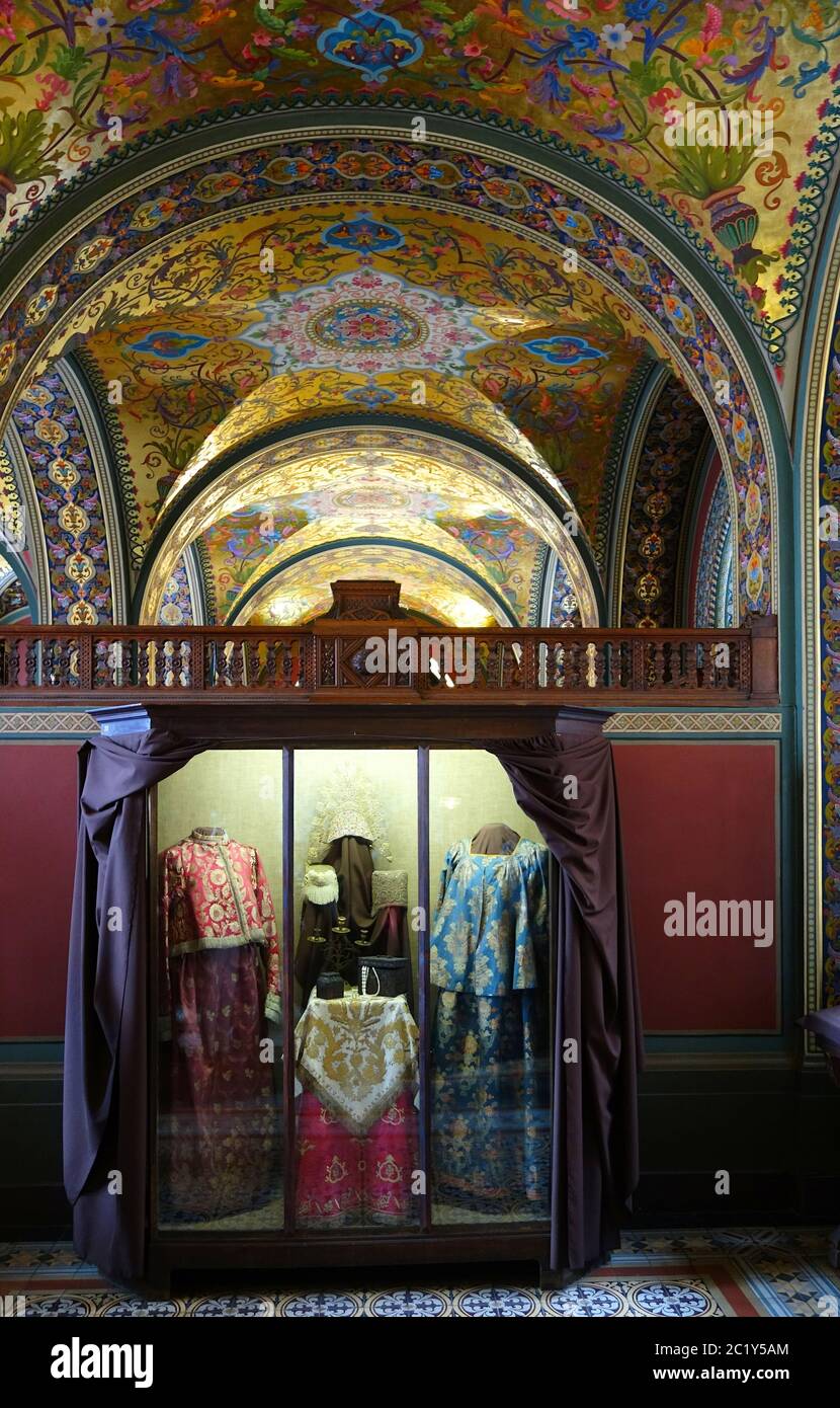 Salle russe Teremok dans le Musée d'Art appliqué de l'Académie de Stieglitz Banque D'Images