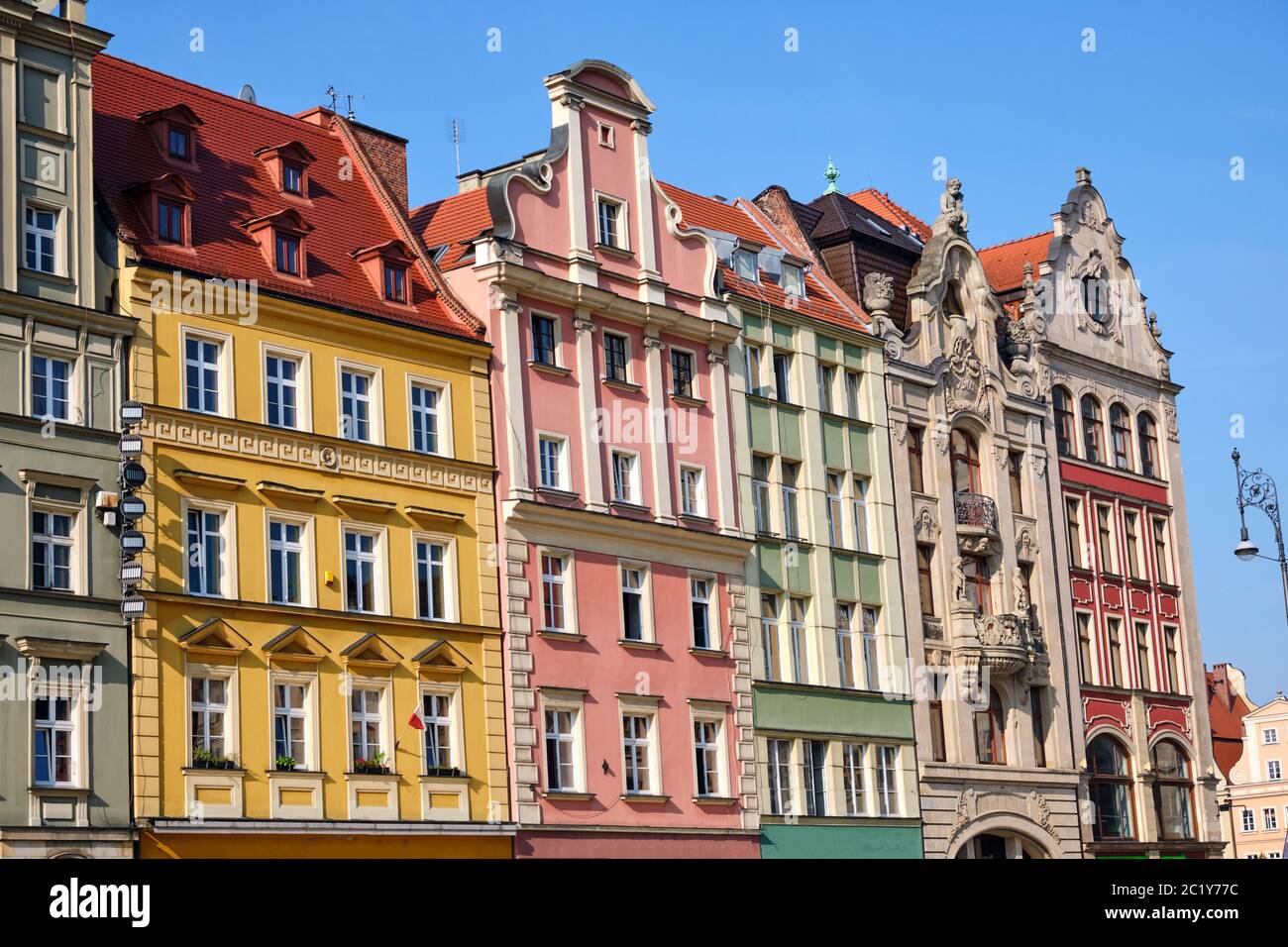 Maisons colorées à la place du marché de Wroclaw, Pologne Banque D'Images