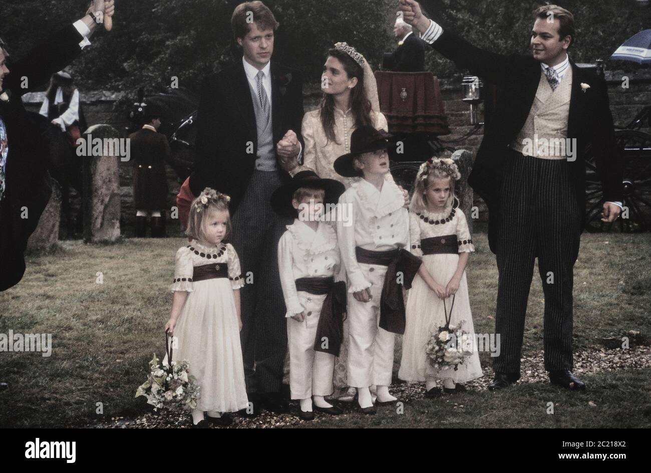 Le mariage du vicomte Althorp, Charles Spencer à Victoria Lockwood avec leurs bridesmaides et leurs pageboys, dont le prince Harry. Great Brington, Northamptonshire, Angleterre, Royaume-Uni.16 septembre 1989 Banque D'Images