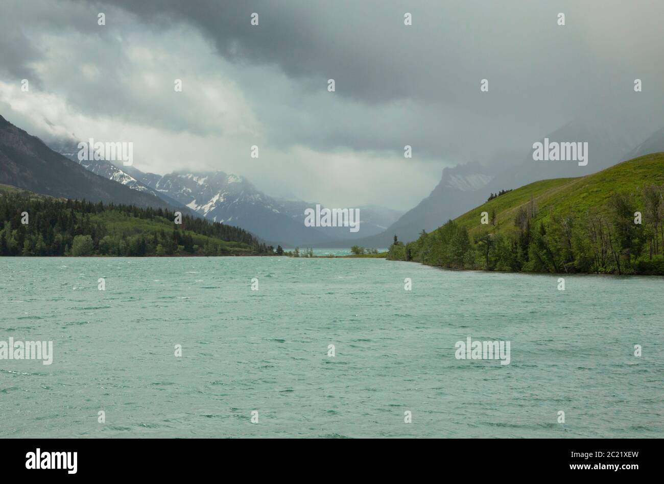 Journée venteuse à Waterton. Banque D'Images