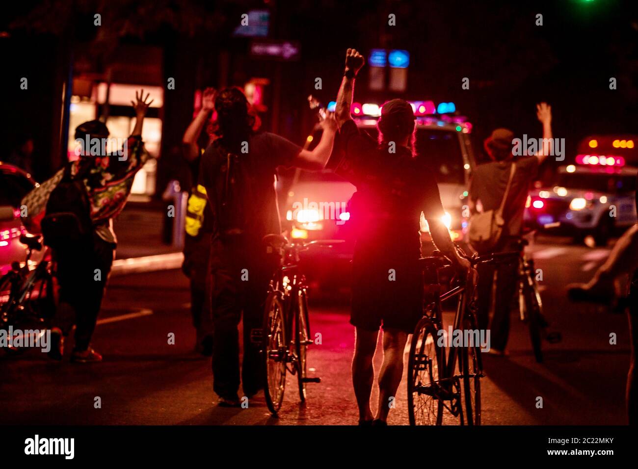 George Floyd, un homme noir de 46 ans, est décédé le 25 mai 2020 à Minneapolis, Minnesota, après que Derek Chauvin, un policier blanc, ait été épeillé sur Floyd Banque D'Images