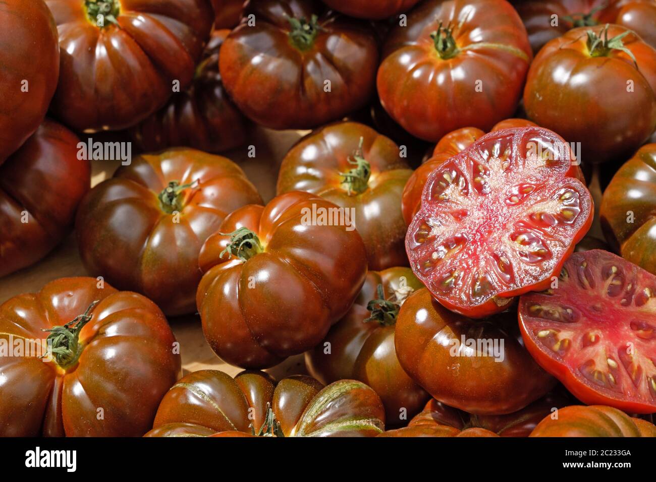 Les tomates coeur de boeuf Banque D'Images