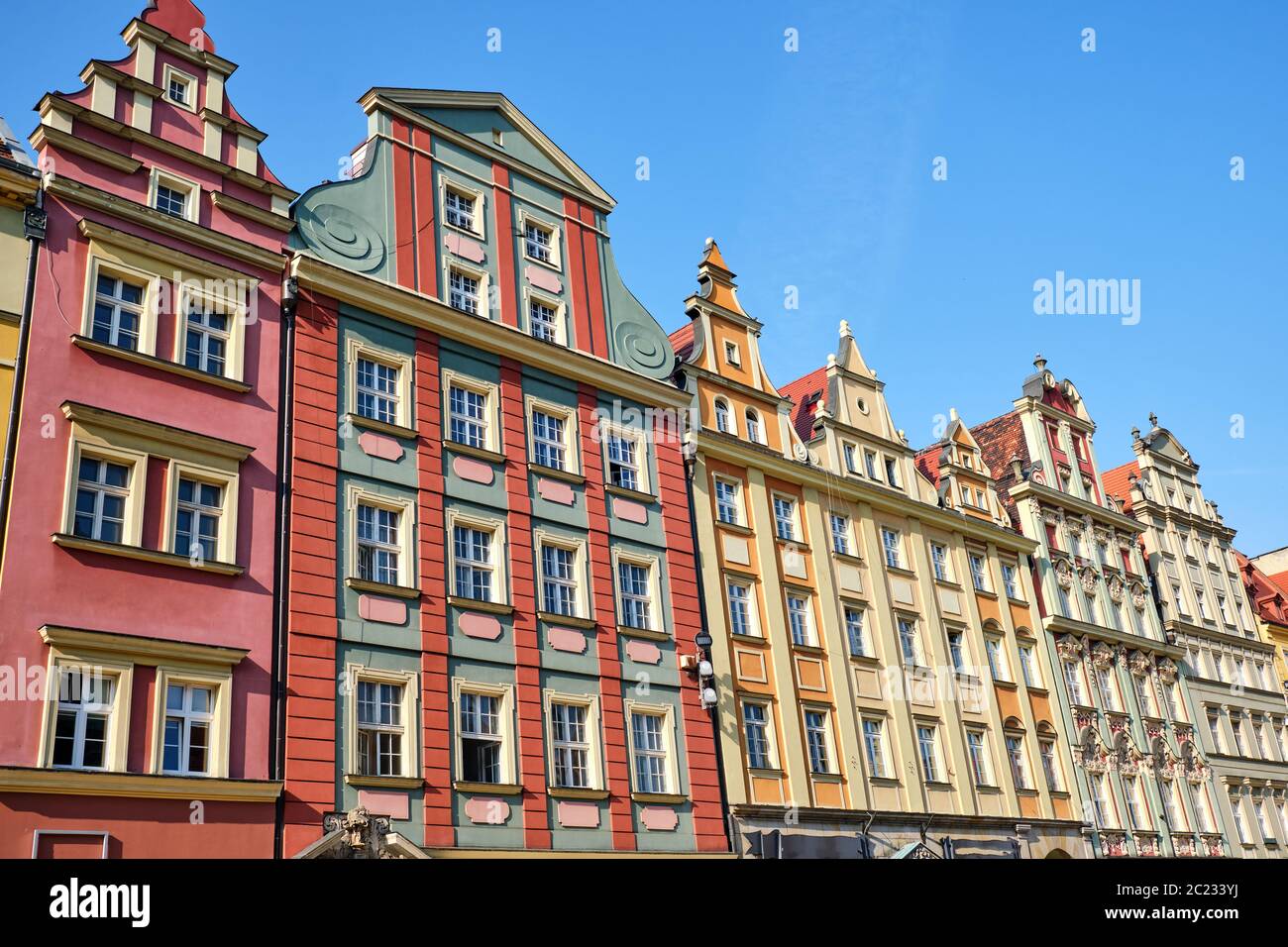 Maisons multicolores à la place du marché de Wroclaw, Pologne Banque D'Images