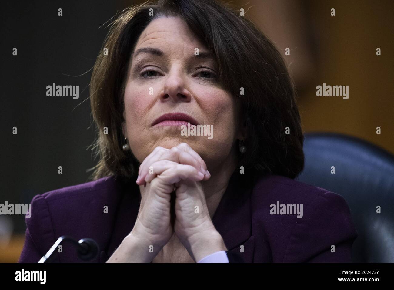 Washington, États-Unis. 16 juin 2020. Le sénateur Amy Klobuchar, D-Minn., assiste à l'audience de la Commission judiciaire du Sénat pour examiner les questions relatives à la race et aux pratiques policières à la suite du décès de George Floyd, détenu par la police à Minneapolis, et des troubles civils qui ont suivi à Capitol Hill, à Washington, DC, le mardi 16 juin 2020. Photo de piscine par Tom Williams/UPI crédit: UPI/Alay Live News Banque D'Images