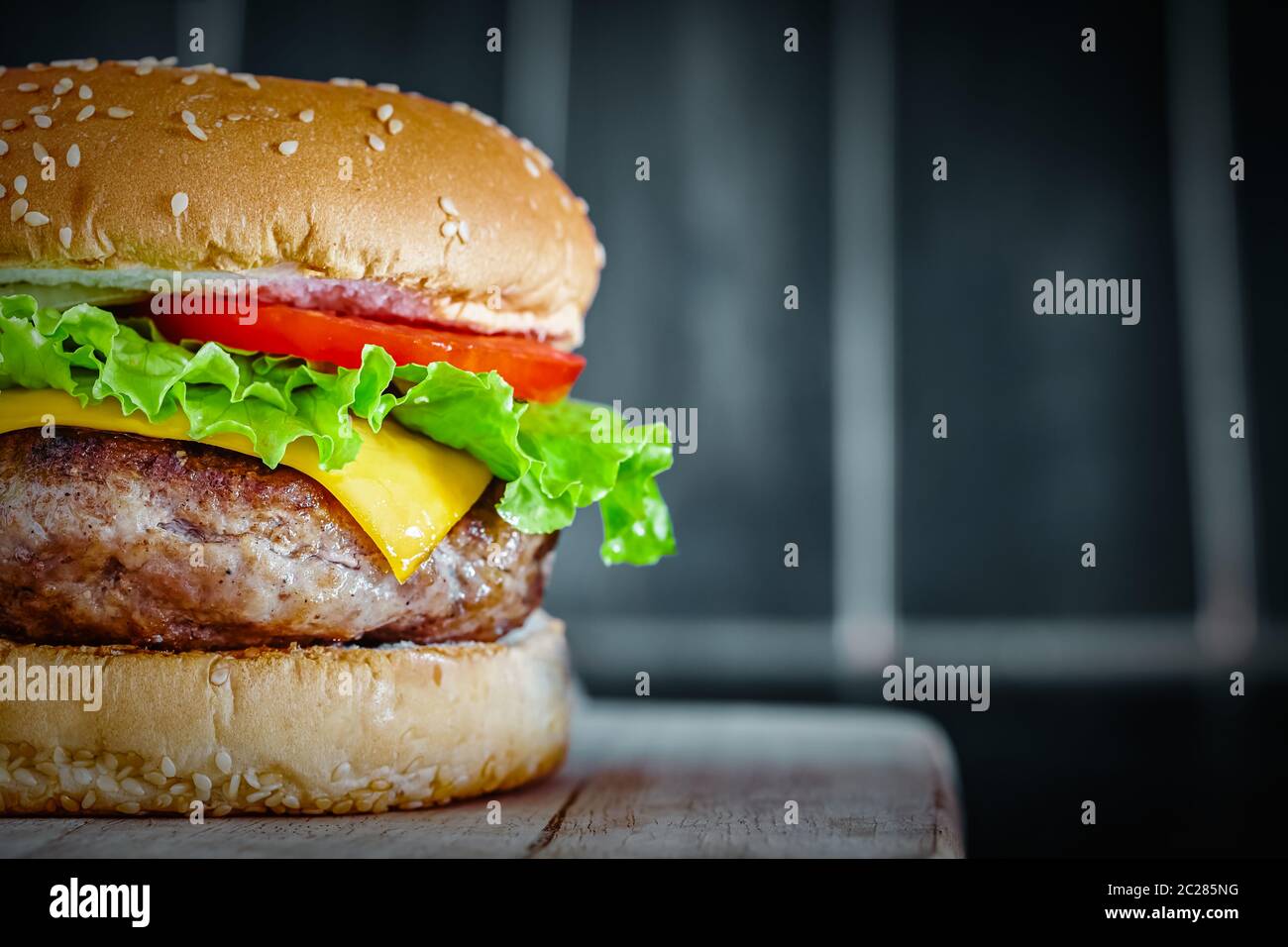 Hamburger au bœuf grillé Banque D'Images