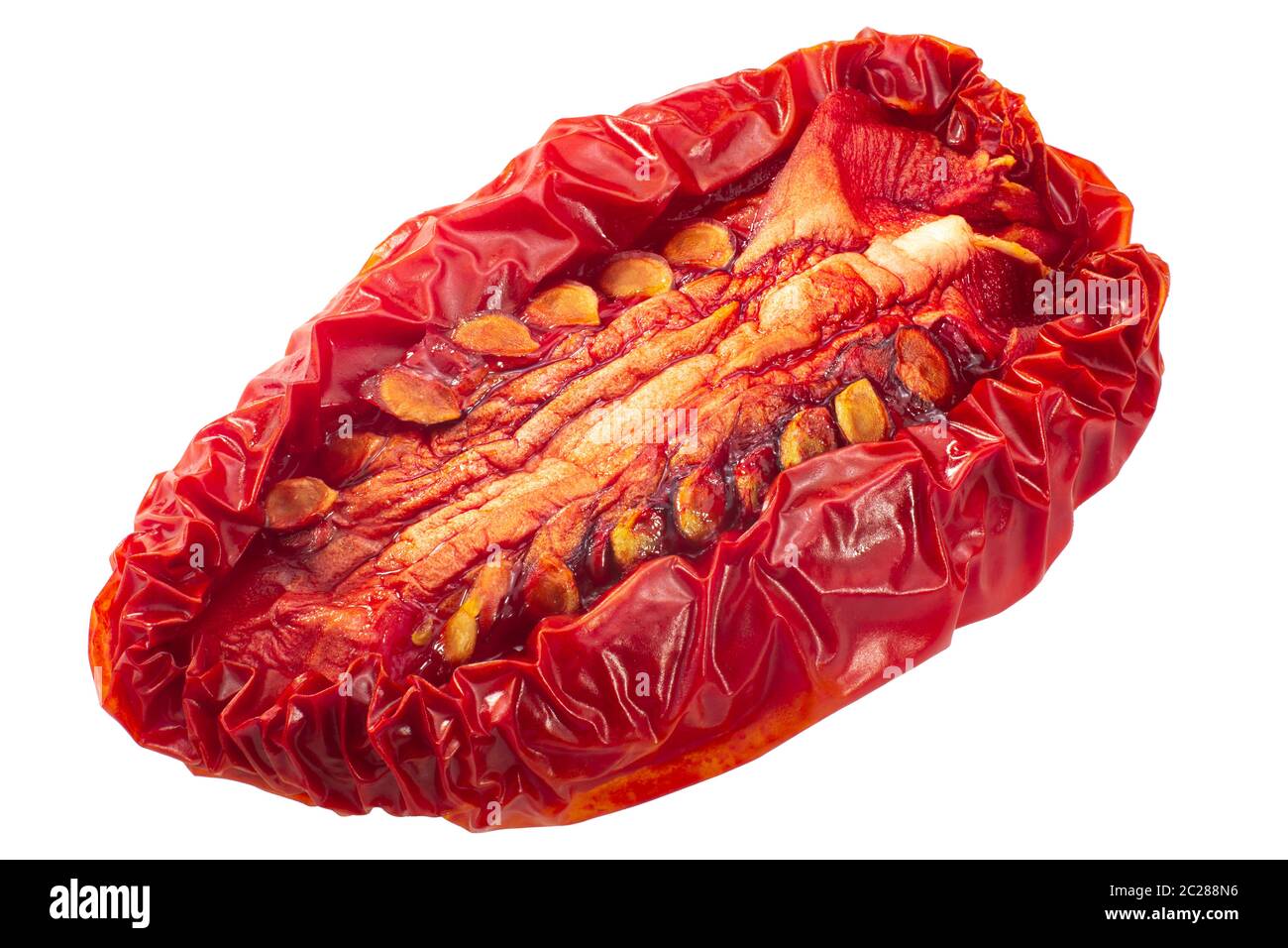 Pesto de tomates prunes séchées ou la moitié, isolé Banque D'Images