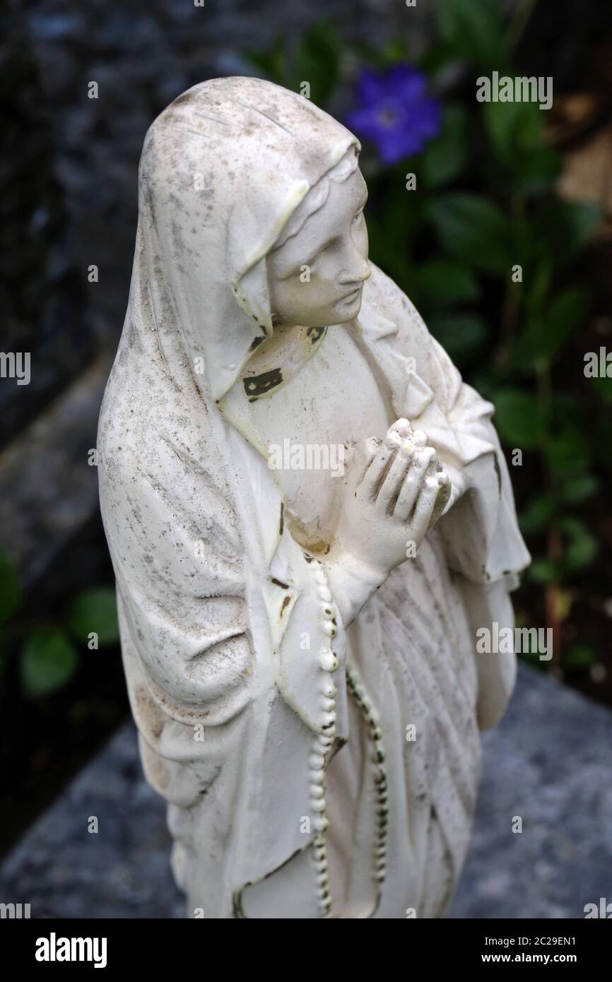 Figurine de prière de Marie Banque D'Images