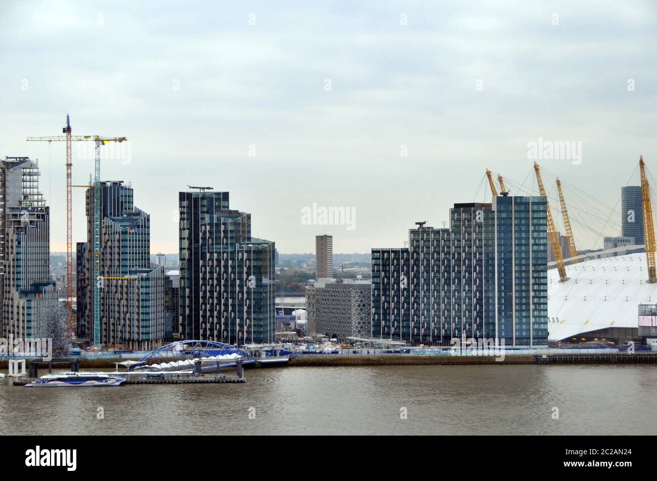 Greenwich-Nord avec la Tamise Banque D'Images