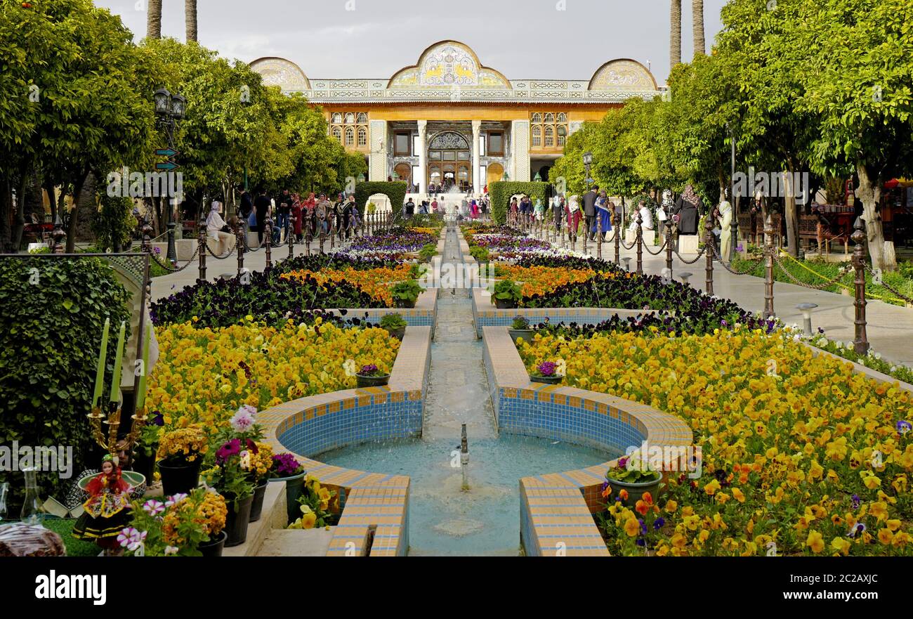 Musée Naranjestan et jardin botanique, célèbre endroit à visiter, à Shiraz. Banque D'Images